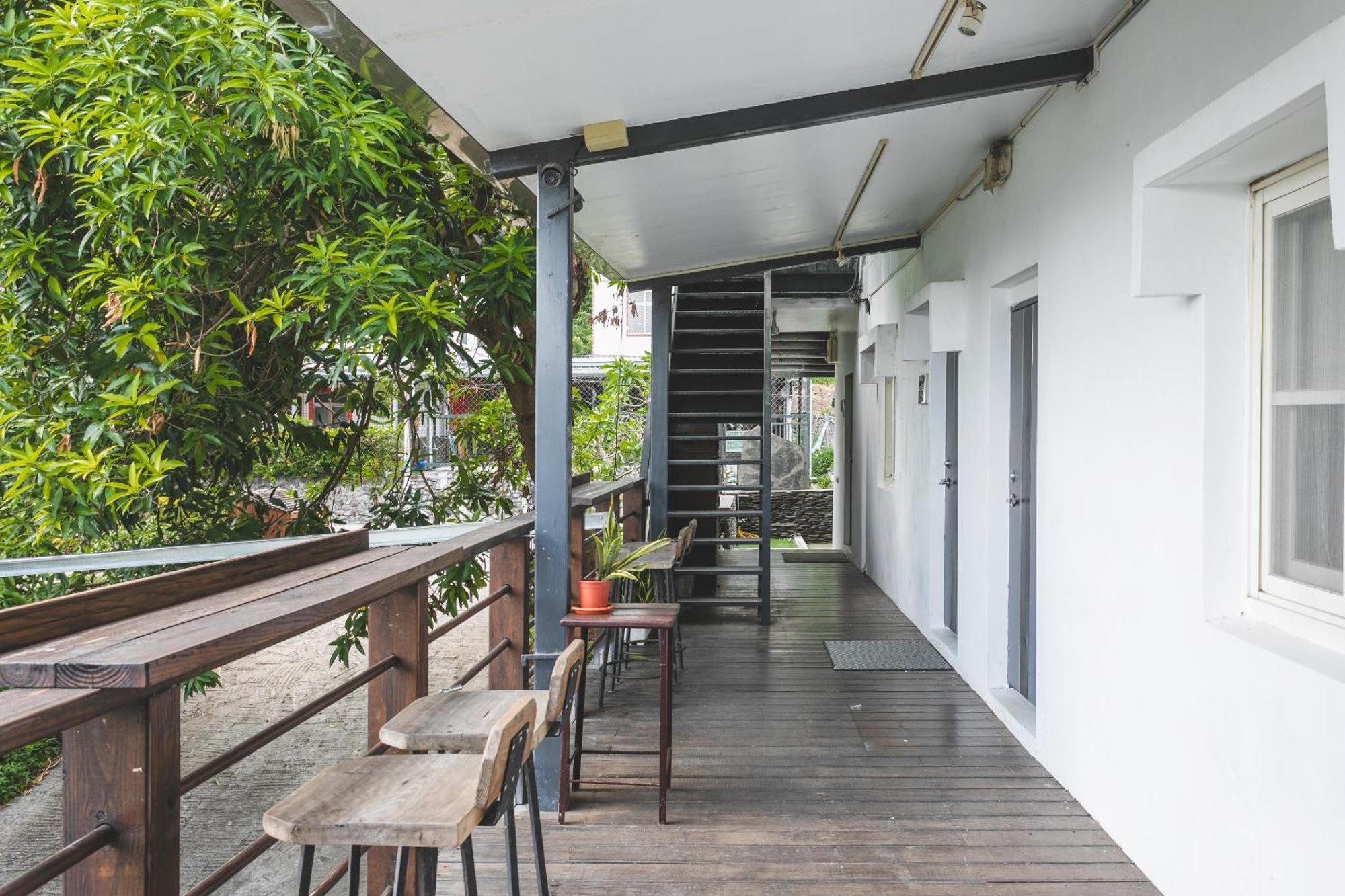 Tropical Low Boundary B&B 東河郷 エクステリア 写真