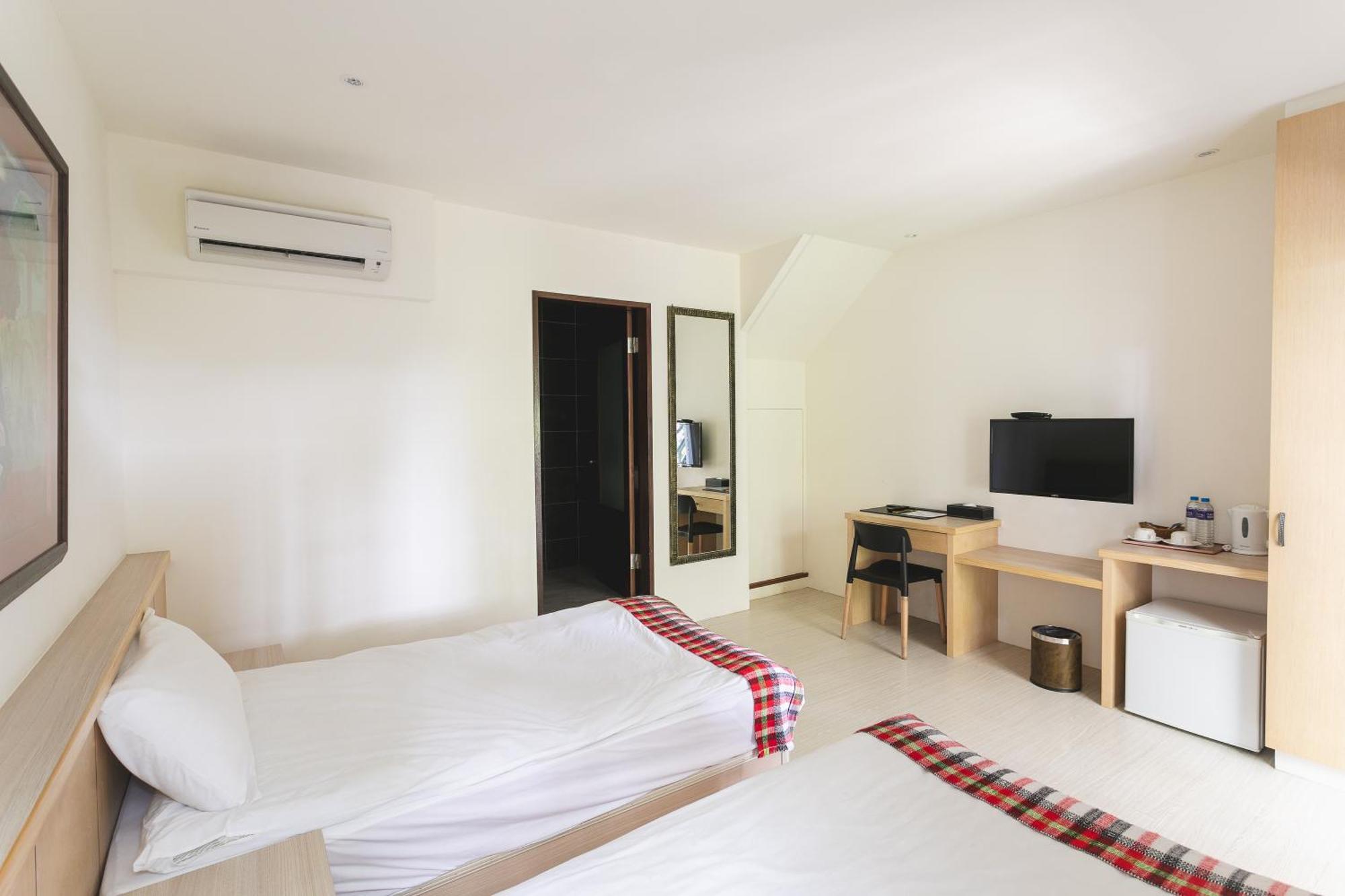 Tropical Low Boundary B&B 東河郷 エクステリア 写真