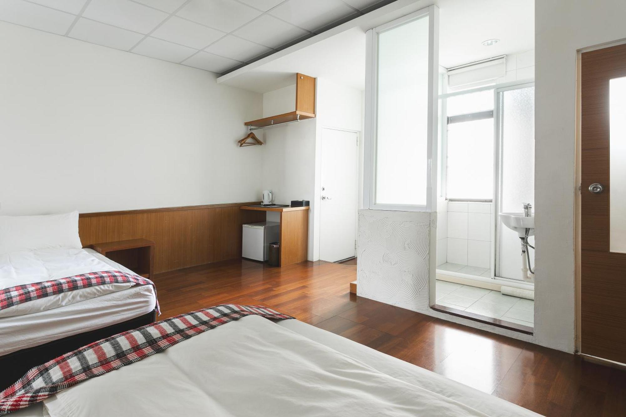 Tropical Low Boundary B&B 東河郷 エクステリア 写真