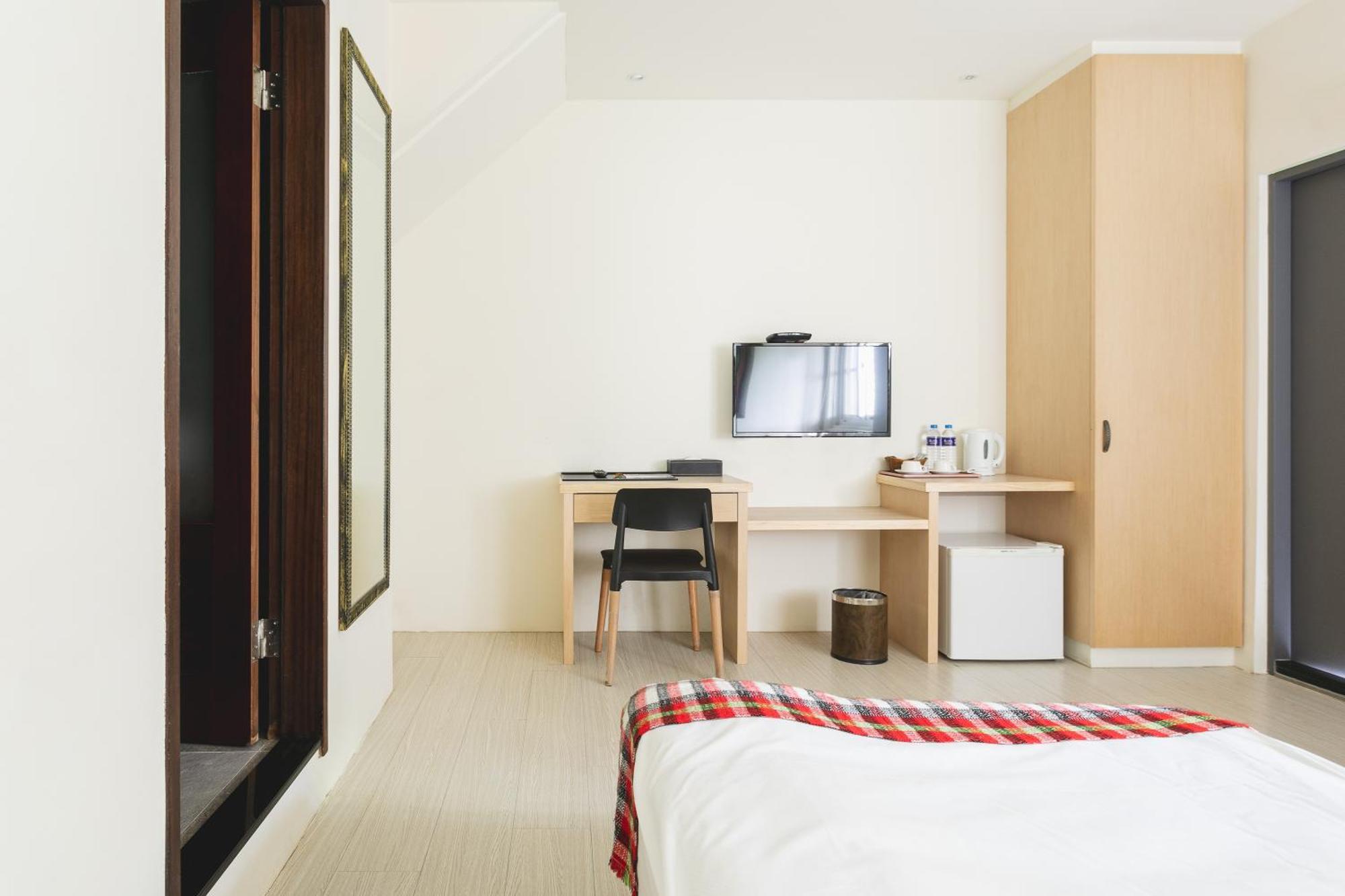 Tropical Low Boundary B&B 東河郷 エクステリア 写真